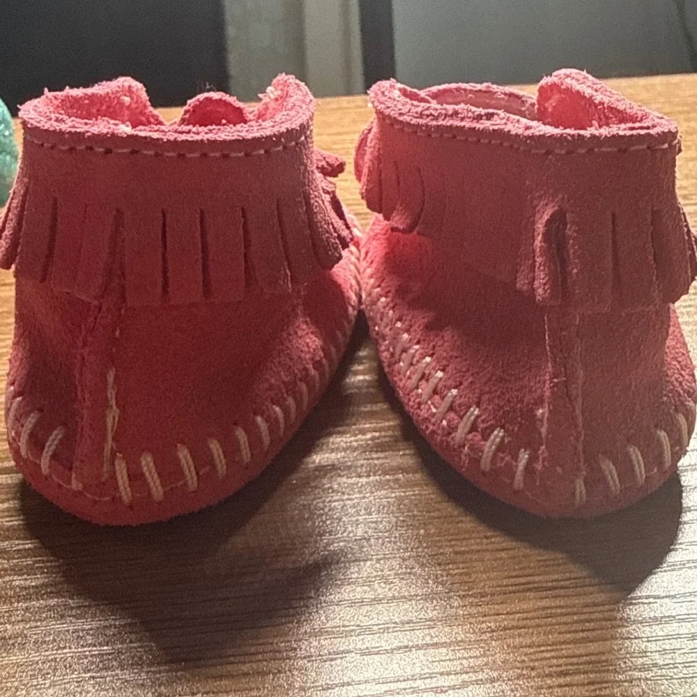 Minnetonka soft pink